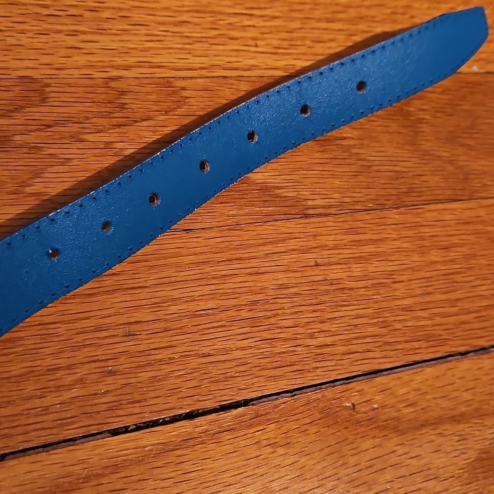 Teal Blue Leather Belt with Gold Buckle, Retro Vibes - Picture 4 of 8